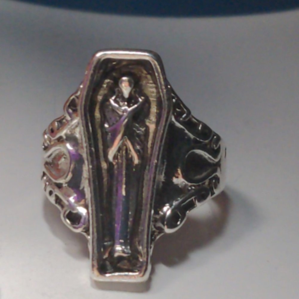 Vampire Coffin Silver Ring - Adjustable - Picture 10 of 16